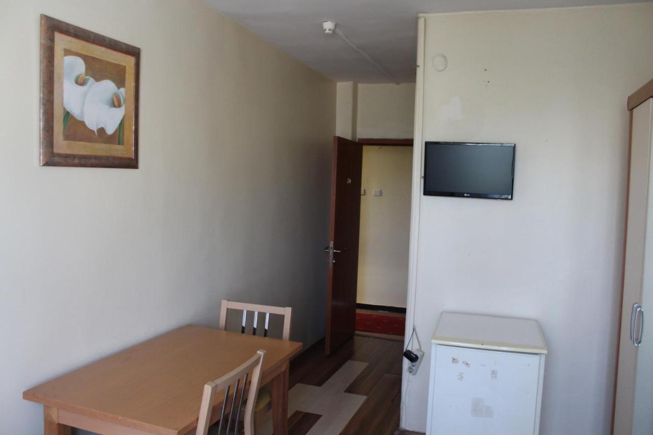 Hotel Surucu Стамбул Номер фото